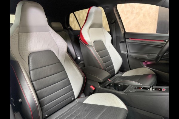 Volkswagen Golf 2.0 TSI GTI Standkachel | Pano | Trekhaak | Memory | Harman/Kardon | camera | Leer Volkswagen Golf 2.0 TSI GTI Standkachel | Pano | Trekhaak | Memory | Harman/Kardon | camera | Leer