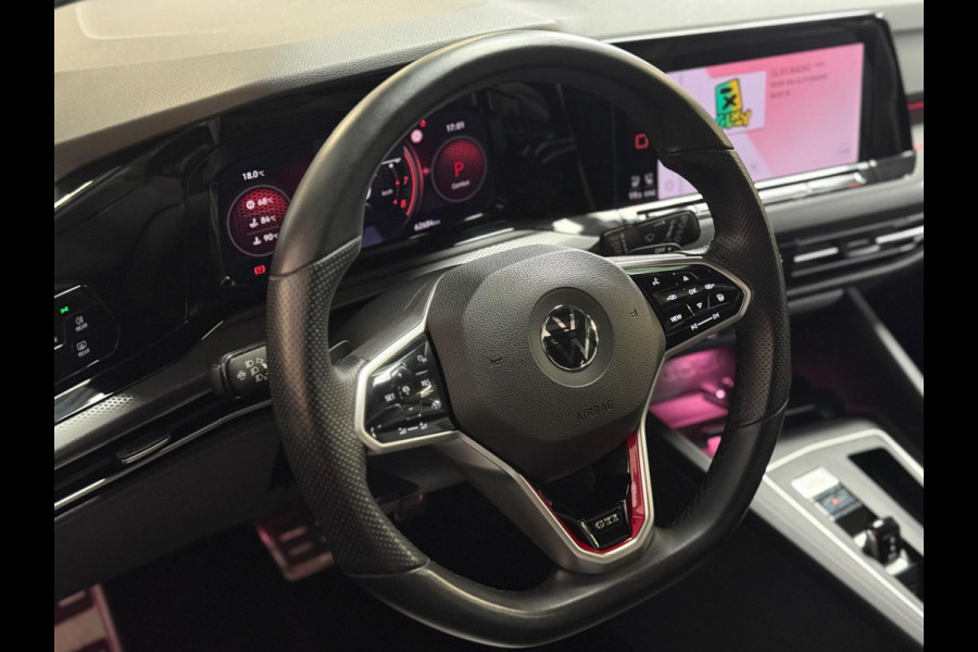 Volkswagen Golf 2.0 TSI GTI Standkachel | Pano | Trekhaak | Memory | Harman/Kardon | camera | Leer Volkswagen Golf 2.0 TSI GTI Standkachel | Pano | Trekhaak | Memory | Harman/Kardon | camera | Leer