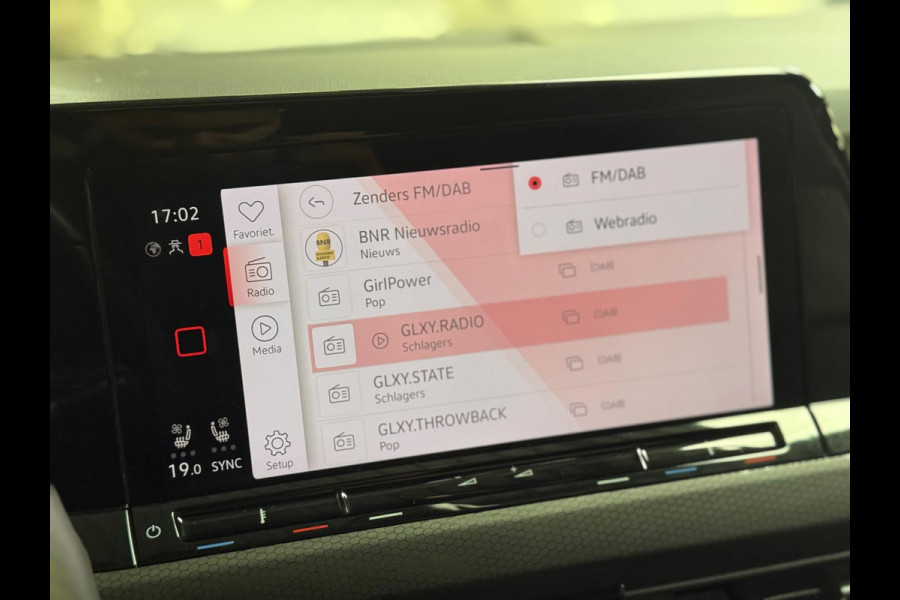 Volkswagen Golf 2.0 TSI GTI Standkachel | Pano | Trekhaak | Memory | Harman/Kardon | camera | Leer Volkswagen Golf 2.0 TSI GTI Standkachel | Pano | Trekhaak | Memory | Harman/Kardon | camera | Leer