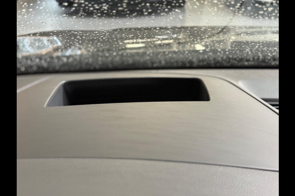 Volkswagen Golf 2.0 TSI GTI Standkachel | Pano | Trekhaak | Memory | Harman/Kardon | camera | Leer Volkswagen Golf 2.0 TSI GTI Standkachel | Pano | Trekhaak | Memory | Harman/Kardon | camera | Leer