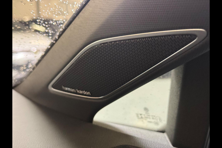 Volkswagen Golf 2.0 TSI GTI Standkachel | Pano | Trekhaak | Memory | Harman/Kardon | camera | Leer Volkswagen Golf 2.0 TSI GTI Standkachel | Pano | Trekhaak | Memory | Harman/Kardon | camera | Leer