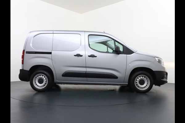 Opel Combo 1.5D 102PK L1H1 Airco Cruise Control Lichtsensor Pdc Schuifdeur Betonplex vloer Lat om Lat Betimmering Tussenwand Euro 6