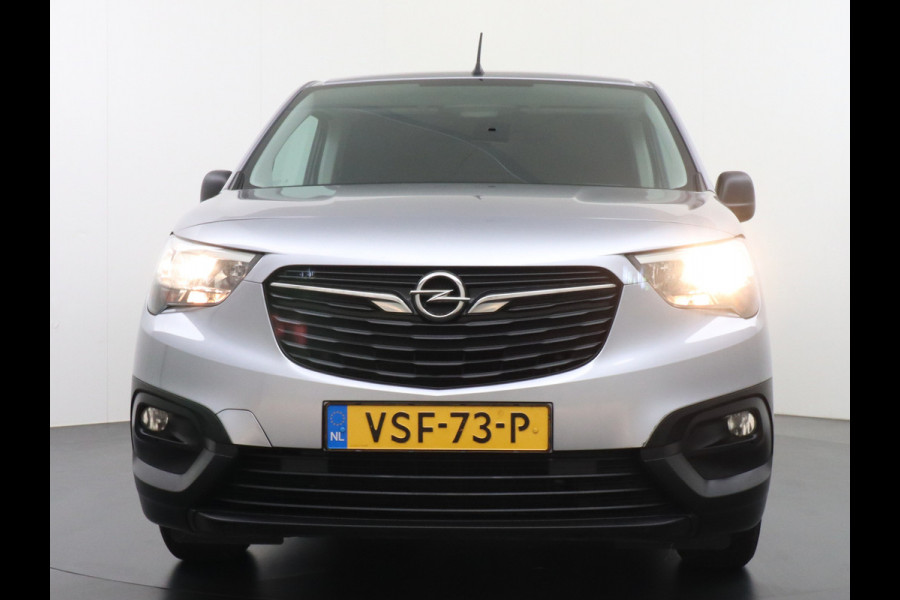 Opel Combo 1.5D 102PK L1H1 Airco Cruise Control Lichtsensor Pdc Schuifdeur Betonplex vloer Lat om Lat Betimmering Tussenwand Euro 6