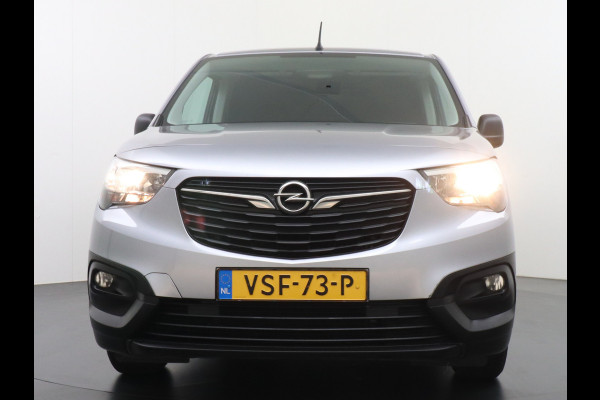 Opel Combo 1.5D 102PK L1H1 Airco Cruise Control Lichtsensor Pdc Schuifdeur Betonplex vloer Lat om Lat Betimmering Tussenwand Euro 6