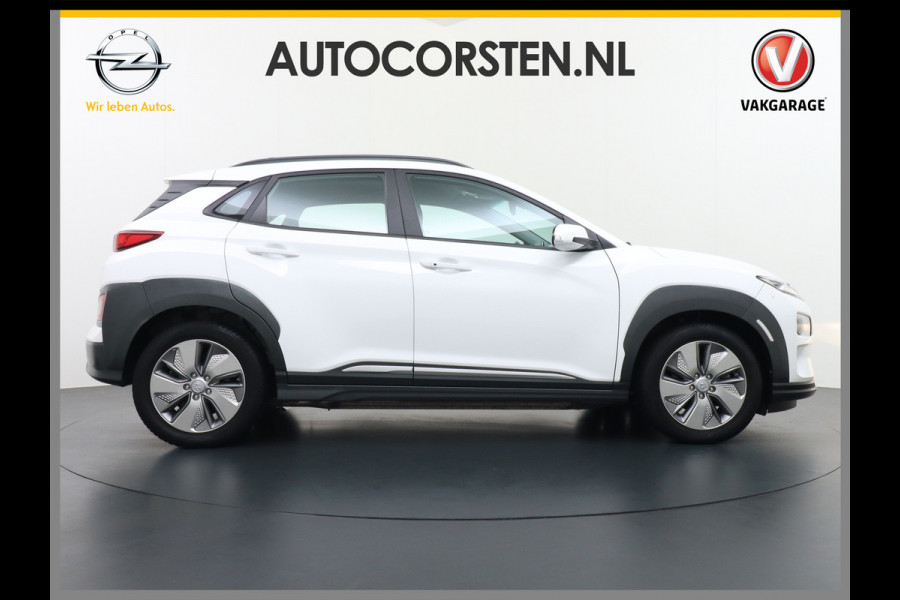 Hyundai Kona EV Comfort 64kWh Warmtepomp Navi Ecc Camera Adaptieve Cruise Control Pdc DAB Apple Carplay Android Auto Led Premium Krell® Audio Keyless Resterende garantie op de hoogspanning accu 4 jaar of tot 160.000km