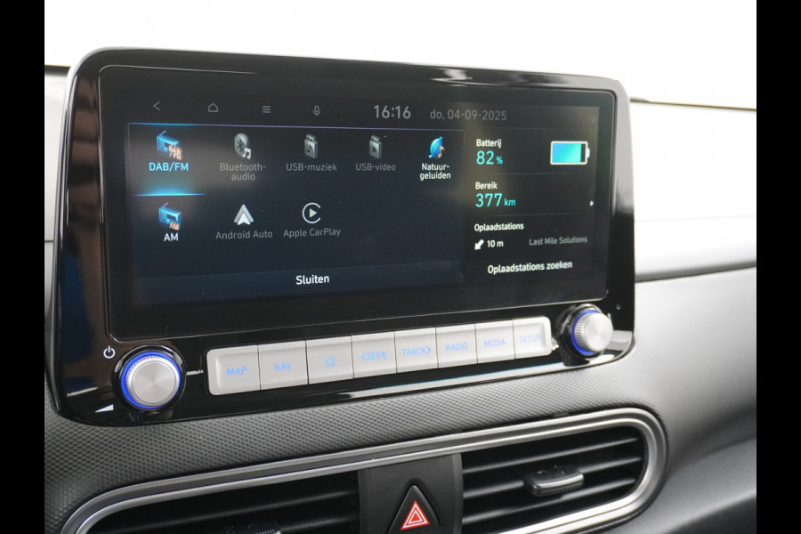 Hyundai Kona EV Comfort 64kWh Warmtepomp Navi Ecc Camera Adaptieve Cruise Control Pdc DAB Apple Carplay Android Auto Led Premium Krell® Audio Keyless Resterende garantie op de hoogspanning accu 4 jaar of tot 160.000km