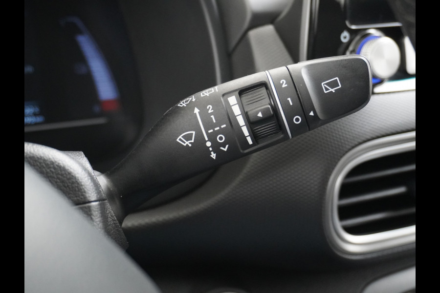 Hyundai Kona EV Comfort 64kWh Warmtepomp Navi Ecc Camera Adaptieve Cruise Control Pdc DAB Apple Carplay Android Auto Led Premium Krell® Audio Keyless Resterende garantie op de hoogspanning accu 4 jaar of tot 160.000km