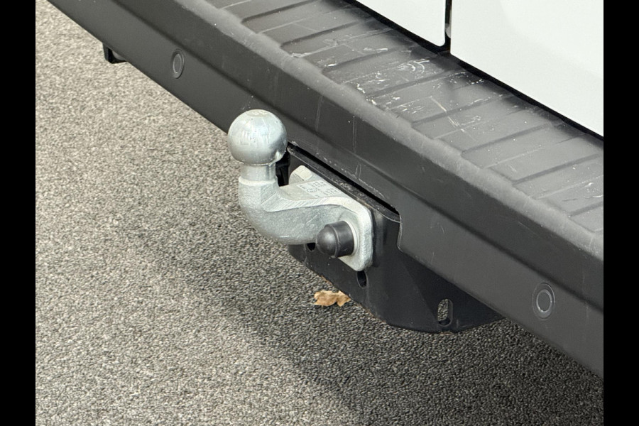 Renault Trafic 2.0 Blue dC1 150PK T30 L2H1 Advance Airco Bluetooth Camera Cruise PDC Trekhaak
