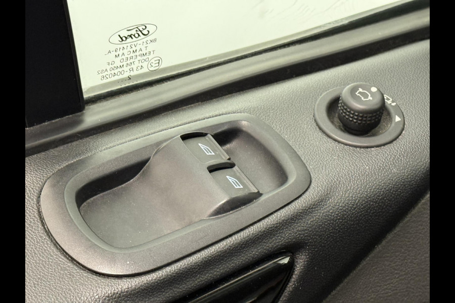 Ford Transit Custom 290 2.0 TDCI L2H1 Sport Airco ACC Bluetooth Navi Trekhaak Stoelverwarming