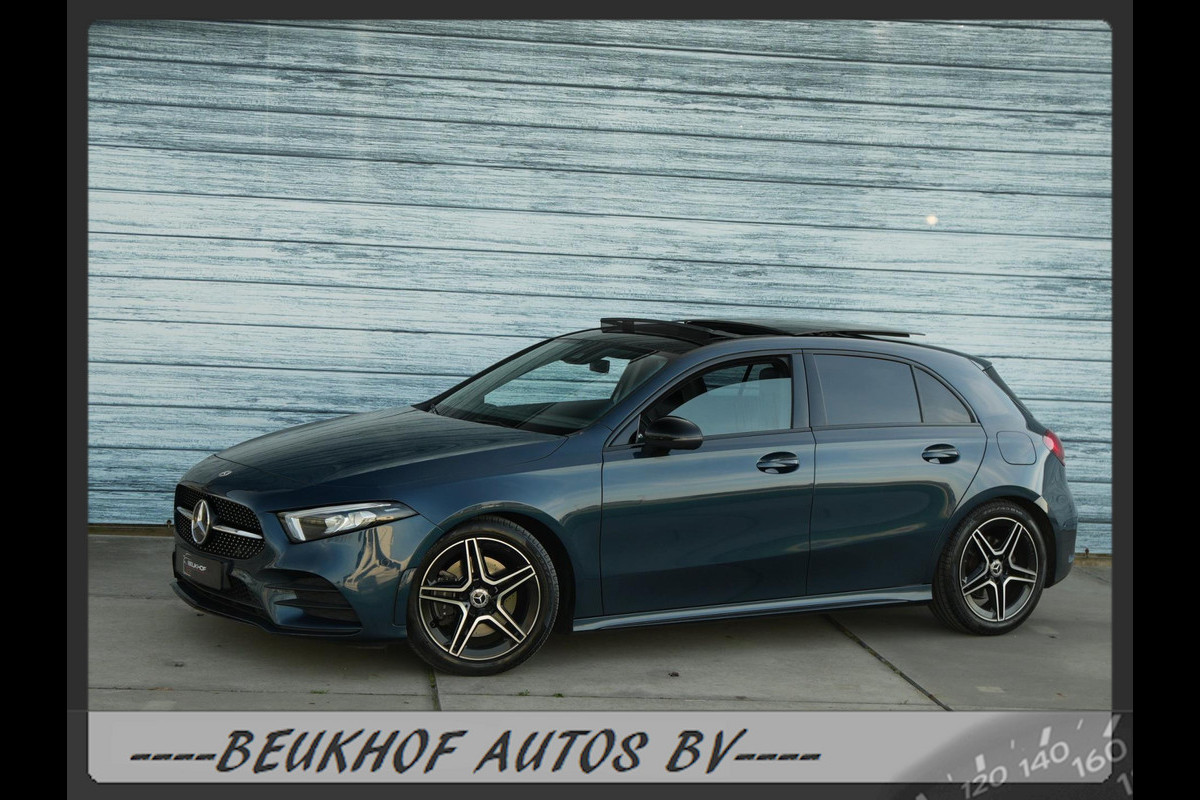 Mercedes-Benz A-Klasse 220 4MATIC Premium Pano Leer Nav Cam