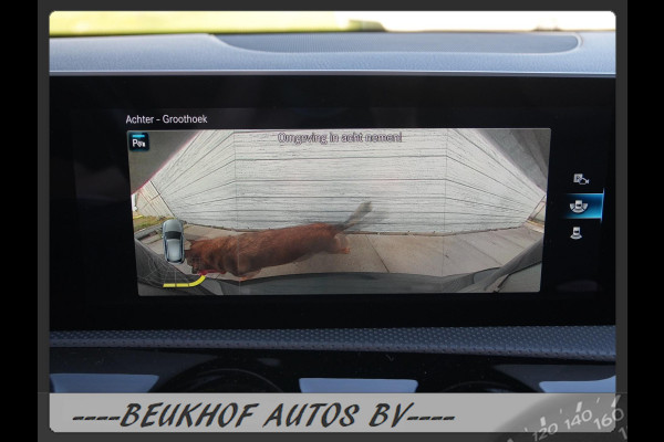 Mercedes-Benz A-Klasse 220 4MATIC Premium Pano Leer Nav Cam