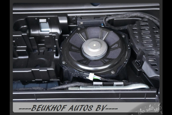 Mercedes-Benz A-Klasse 220 4MATIC Premium Pano Leer Nav Cam