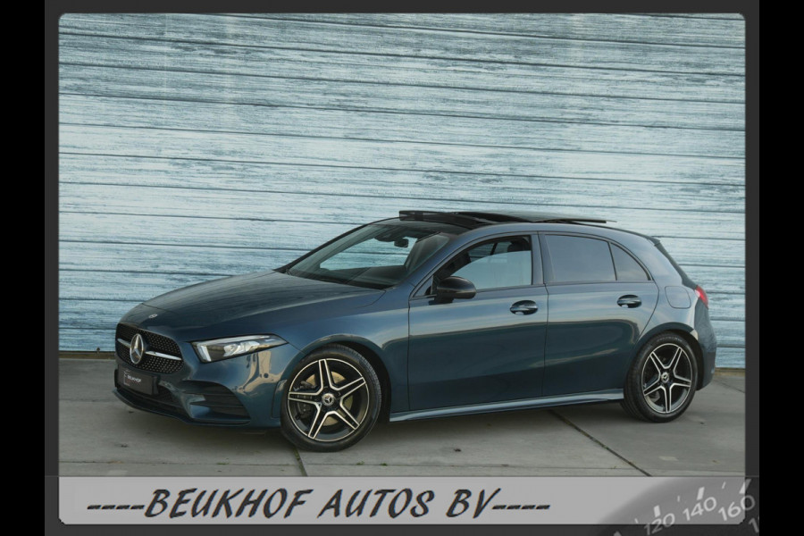 Mercedes-Benz A-Klasse 220 4MATIC Premium Pano Leer Nav Cam