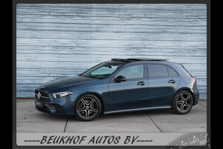 Mercedes-Benz A-Klasse 220 4MATIC Premium Pano Leer Nav Cam