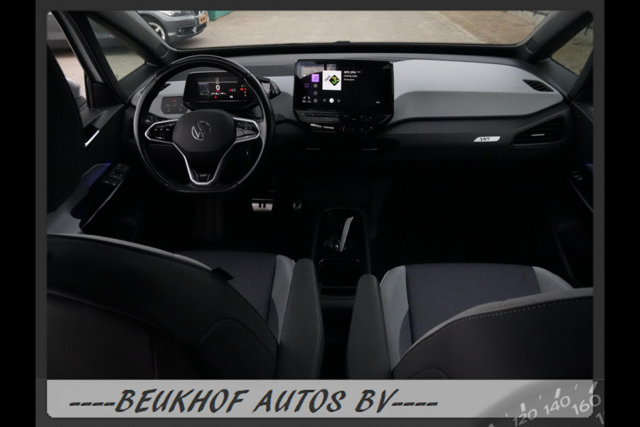 Volkswagen ID.3 First Plus 58 kWh Trekhaak Camera Carplay Volkswagen ID.3 First Plus 58 kWh Trekhaak Camera Carplay