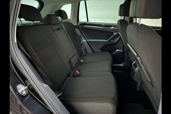 Volkswagen Tiguan 1.4 TSI ACT Carplay ACC Stoelver. Camera Trekh.