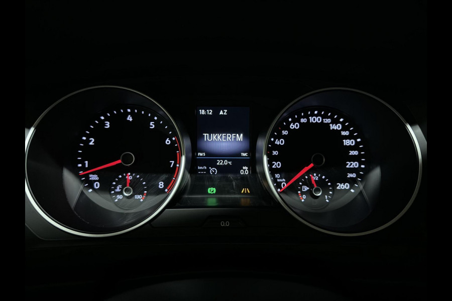 Volkswagen Tiguan 1.4 TSI ACT Carplay ACC Stoelver. Camera Trekh.