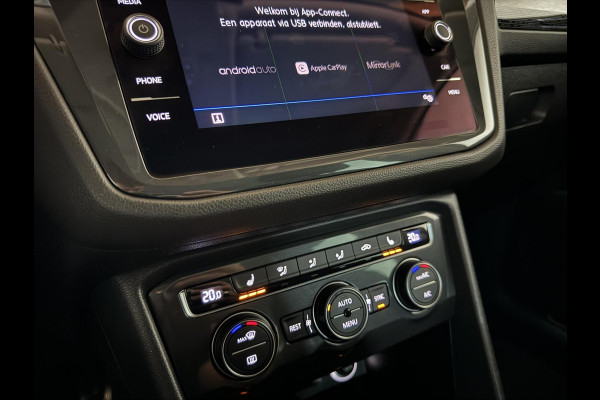 Volkswagen Tiguan 1.4 TSI ACT Carplay ACC Stoelver. Camera Trekh.