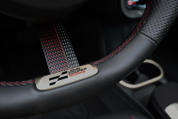 MINI Mini 1.5 Cooper C John Cooper Works XL Pano Sfeer Black JCW '25