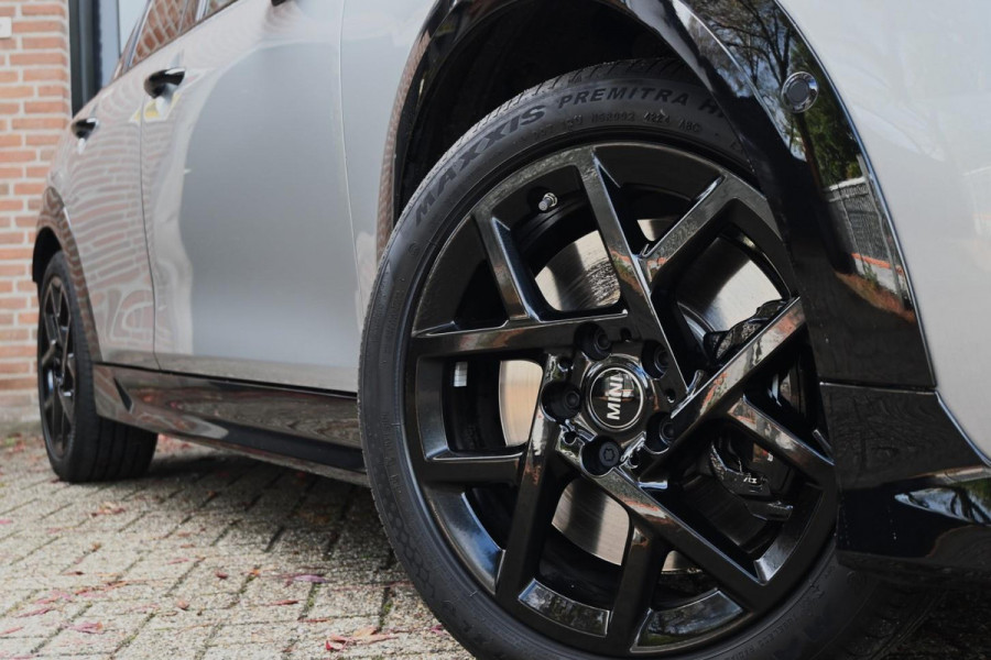 MINI Mini 1.5 Cooper C John Cooper Works XL Pano Sfeer Black JCW '25