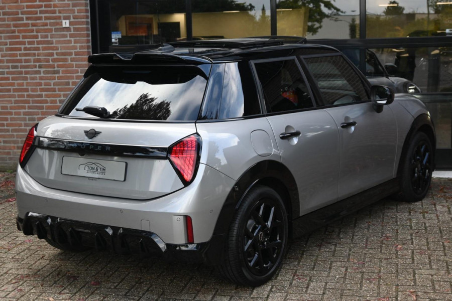 MINI Mini 1.5 Cooper C John Cooper Works XL Pano Sfeer Black JCW '25