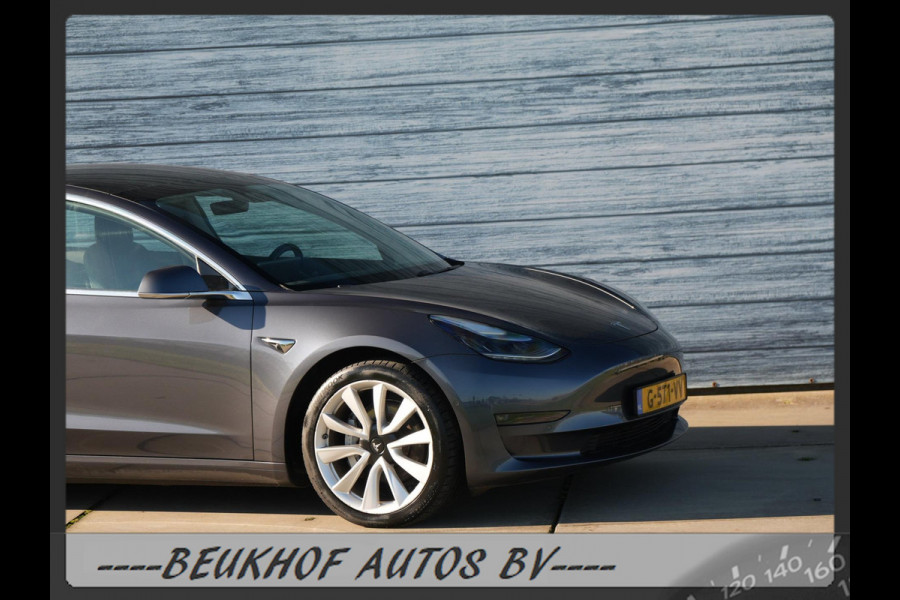 Tesla Model 3 Long Range AWD 75 kWh Trekhaak Soh 92.3% Leer
