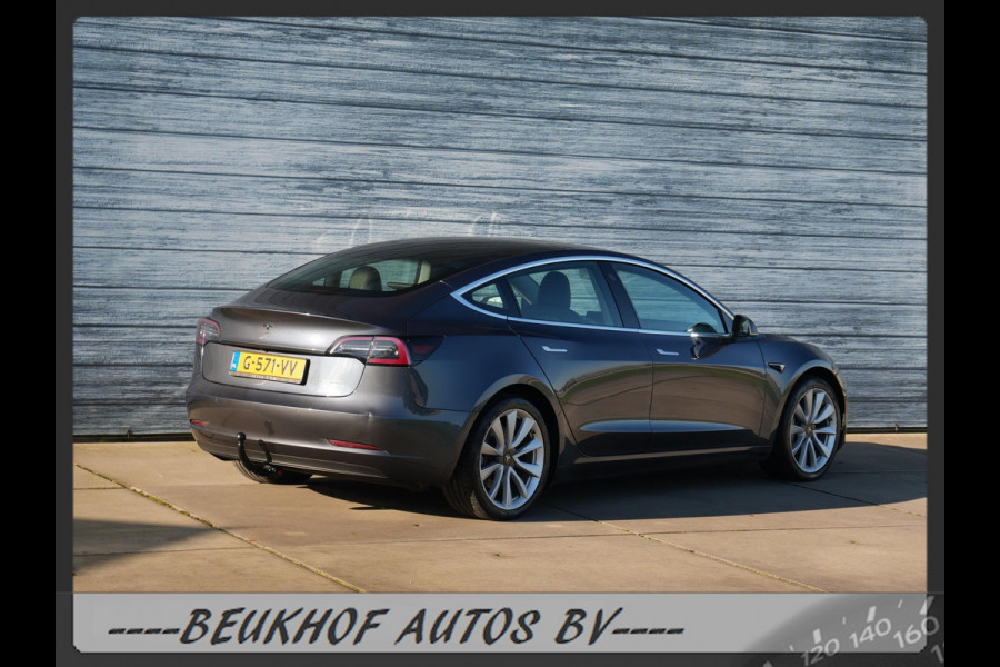 Tesla Model 3 Long Range AWD 75 kWh Trekhaak Soh 92.3% Leer