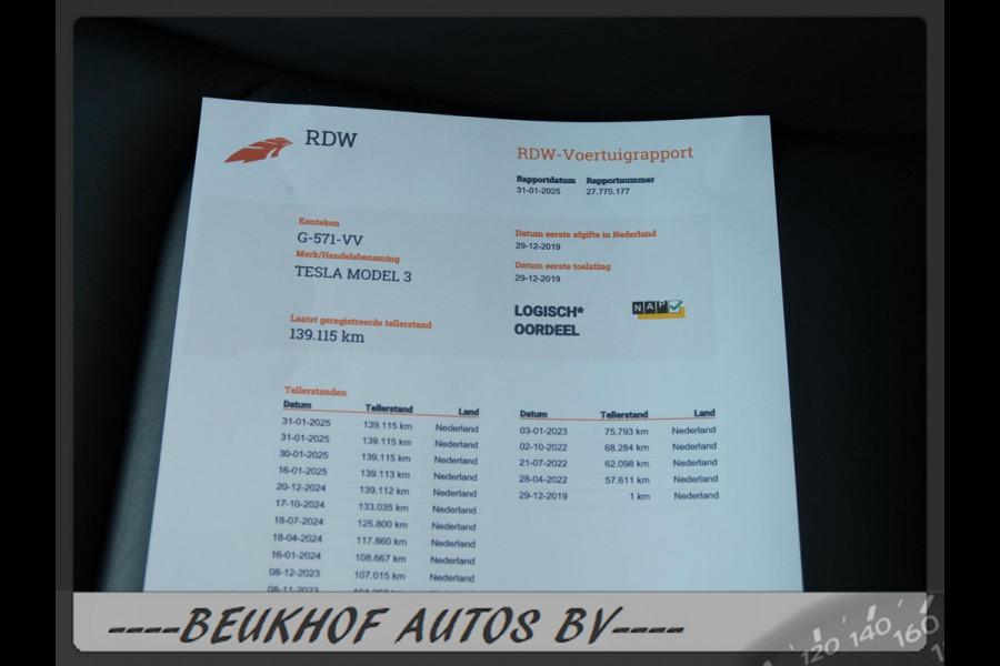 Tesla Model 3 Long Range AWD 75 kWh Trekhaak Soh 92.3% Leer