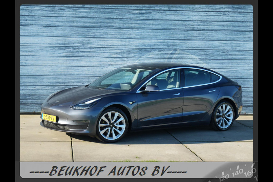 Tesla Model 3 Long Range AWD 75 kWh Trekhaak Soh 92.3% Leer