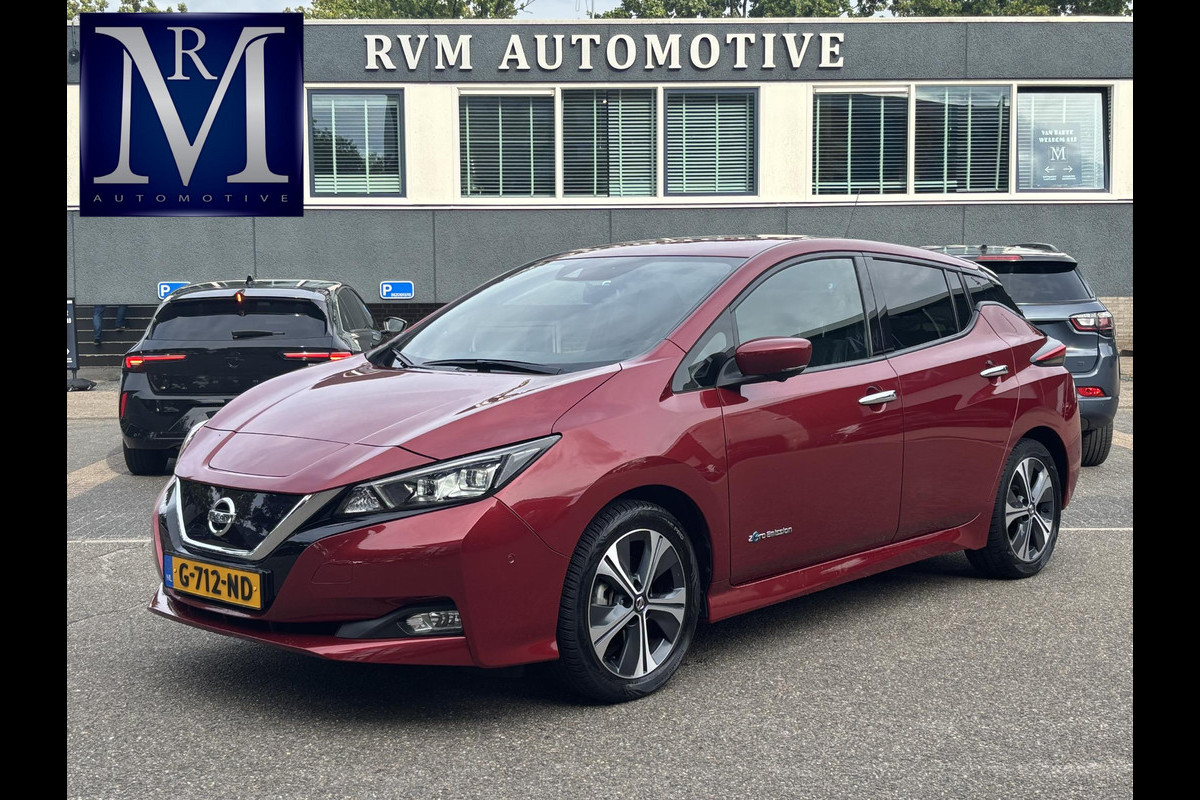 Nissan Leaf Tekna 40 kWh VAN: 14.900,- VOOR: 12.877,- UW HERFSTVOORDEEL: 2.023,- | Origineel NL Auto | 360° Camera | Stoel- & Stuurverwarming | Rijklaar met 12 mnd BOVAG Garantie!