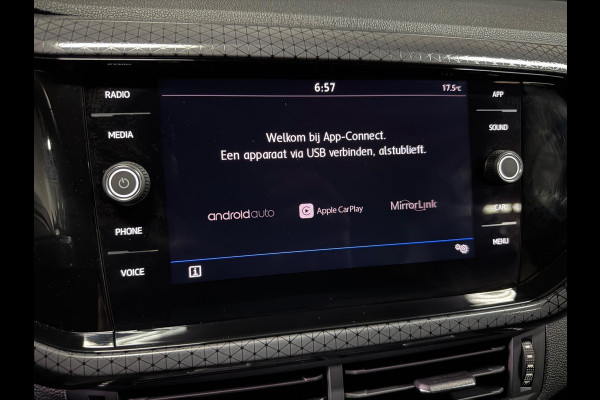 Volkswagen T-Cross 1.0 TSI DSG R-Line, Apple Carplay, ACC, Virtual Cockpit, Multistuur, Clima, Stoelverwarming, Dealer Onderhouden
