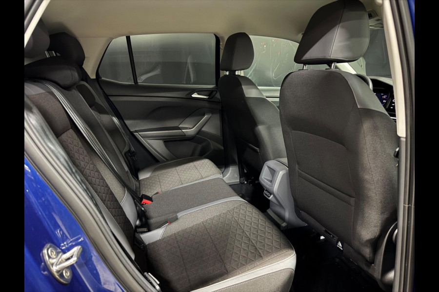 Volkswagen T-Cross 1.0 TSI DSG R-Line, Apple Carplay, ACC, Virtual Cockpit, Multistuur, Clima, Stoelverwarming, Dealer Onderhouden