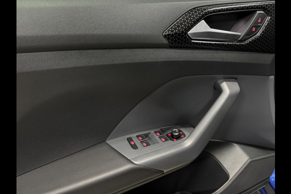 Volkswagen T-Cross 1.0 TSI DSG R-Line, Apple Carplay, ACC, Virtual Cockpit, Multistuur, Clima, Stoelverwarming, Dealer Onderhouden