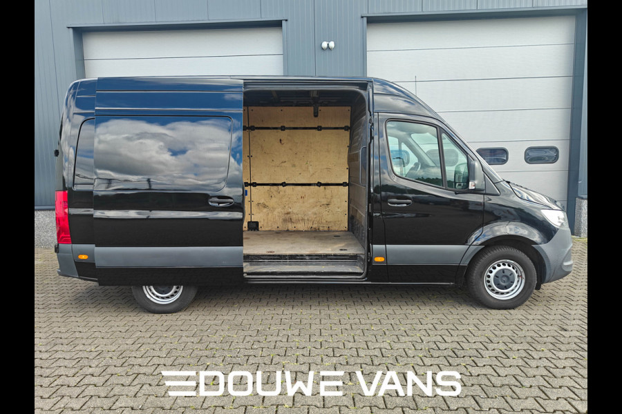 Mercedes-Benz Sprinter L2H2 Aut 316 163PK MBUX Zwa Camera Geveerde Stoel Mercedes-Benz Sprinter L2H2 Aut 316 163PK MBUX Zwa Camera Geveerde Stoel