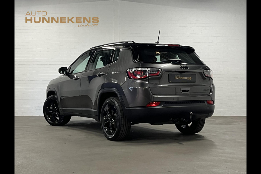 Jeep Compass 1.4 MultiAir Night Eagle Trekhaak | Carplay | Camera | DAB | Cruise-/Climate control |