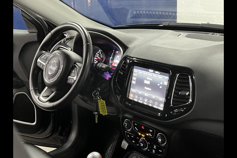 Jeep Compass 1.4 MultiAir Night Eagle Trekhaak | Carplay | Camera | DAB | Cruise-/Climate control |