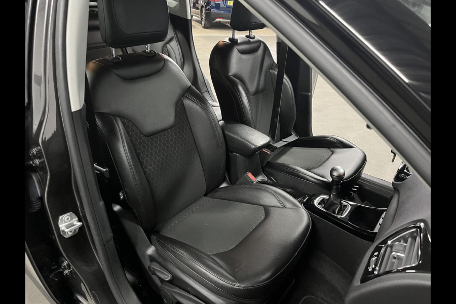 Jeep Compass 1.4 MultiAir Night Eagle Trekhaak | Carplay | Camera | DAB | Cruise-/Climate control |
