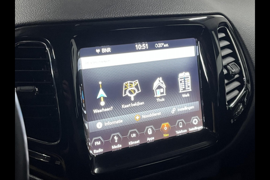 Jeep Compass 1.4 MultiAir Night Eagle Trekhaak | Carplay | Camera | DAB | Cruise-/Climate control |