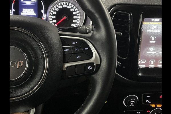 Jeep Compass 1.4 MultiAir Night Eagle Trekhaak | Carplay | Camera | DAB | Cruise-/Climate control |