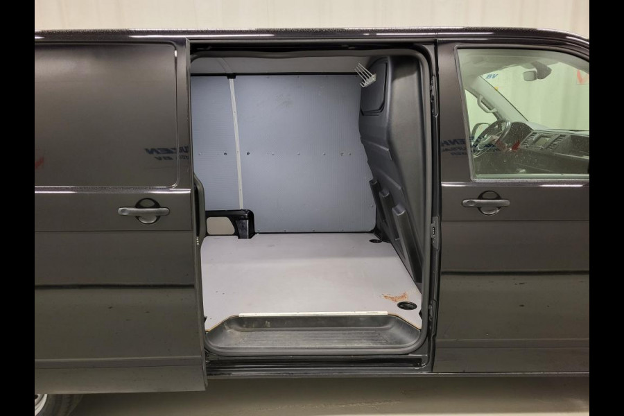 Volkswagen Transporter 2.0TDI 150pk L2/H1 Automaat Euro 6! Volkswagen Transporter 2.0TDI 150pk L2/H1 Automaat Euro 6!