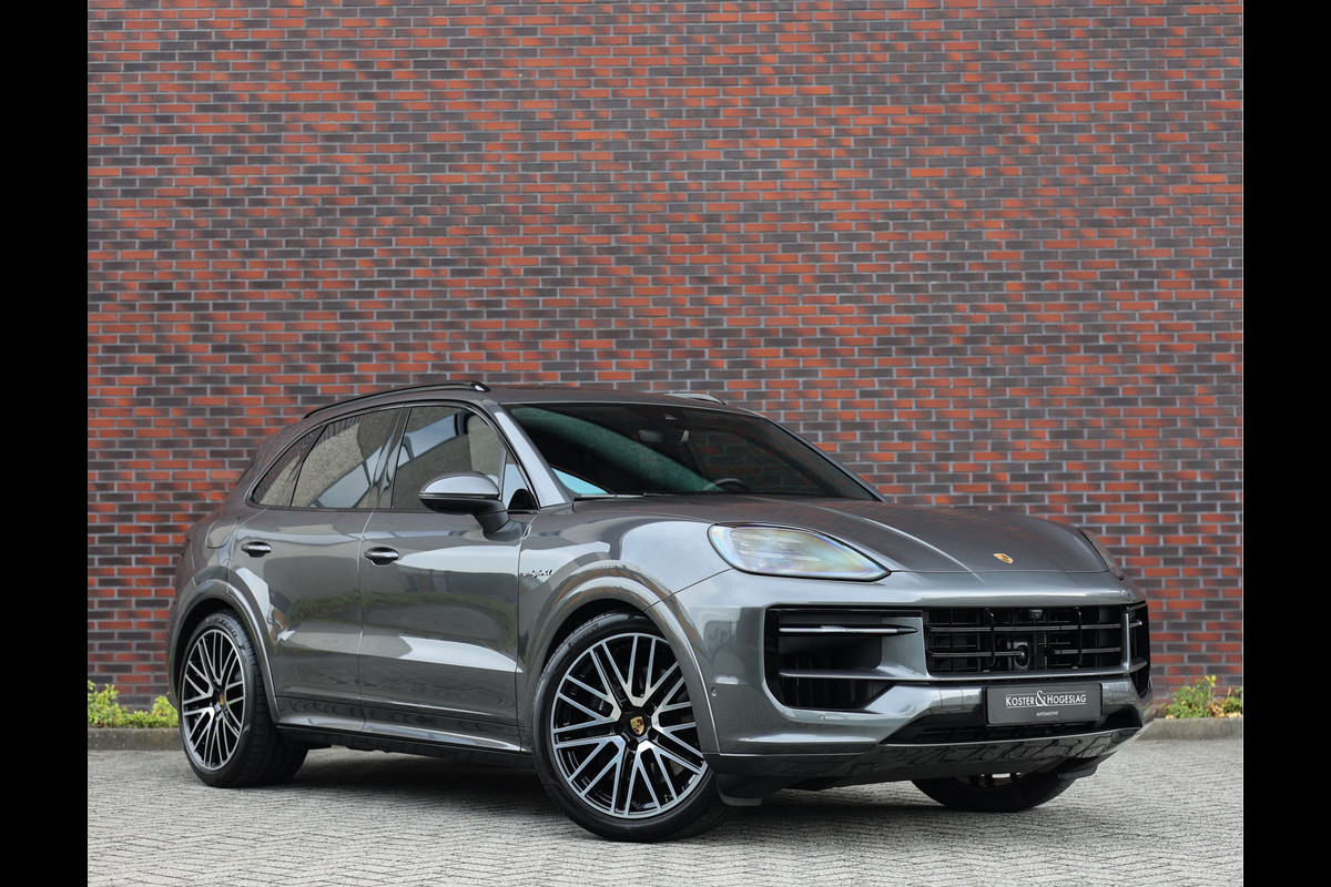 Porsche Cayenne E-Hybrid | Sport Chrono - Pano - Trekhaak Porsche Cayenne E-Hybrid | Sport Chrono - Pano - Trekhaak