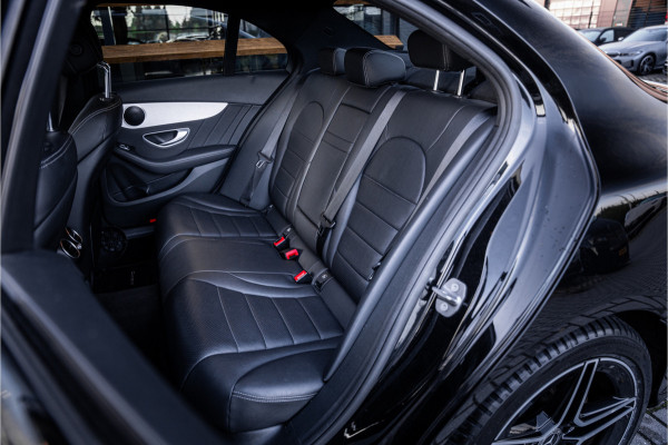 Mercedes-Benz C-Klasse 180 C-klasse Business Solution - AMG Line | Cruise Control | Stoelverwarming | Camera