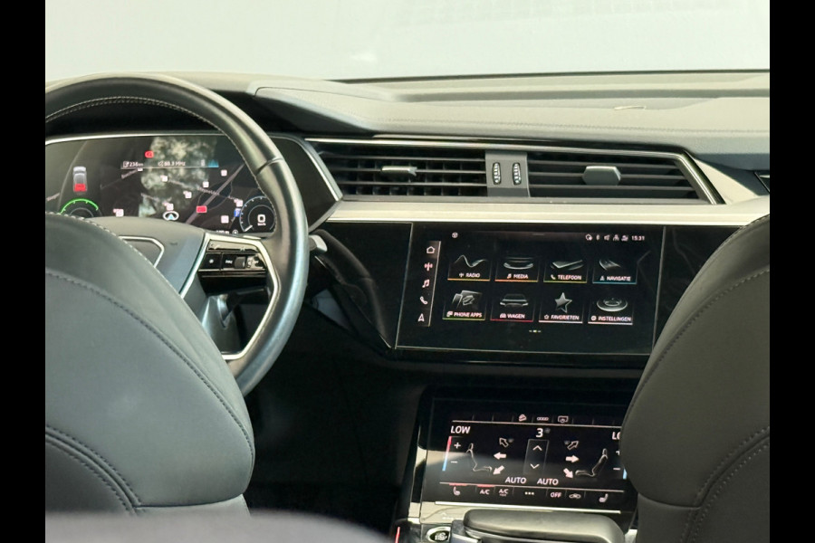 Audi e-tron Sportback 55 QUATTRO S Line 95 kWh Pano|Sportstoelen|Camera