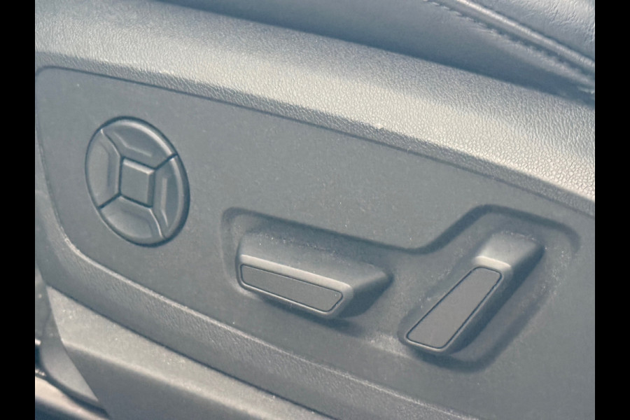Audi e-tron Sportback 55 QUATTRO S Line 95 kWh Pano|Sportstoelen|Camera
