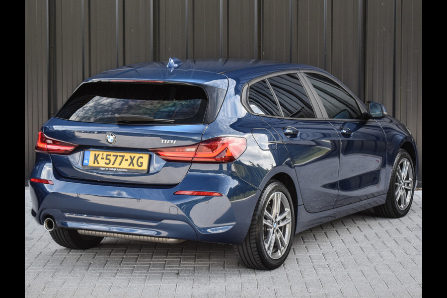 BMW 1-serie 118i HIGH EXECUTIVE EDITION | M-SPORT WHEELS | DAB+ | AUTOMAAT | PDC | LED |