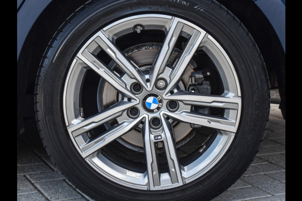 BMW 1-serie 118i HIGH EXECUTIVE EDITION | M-SPORT WHEELS | DAB+ | AUTOMAAT | PDC | LED |
