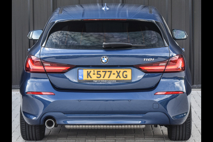 BMW 1-serie 118i HIGH EXECUTIVE EDITION | M-SPORT WHEELS | DAB+ | AUTOMAAT | PDC | LED |
