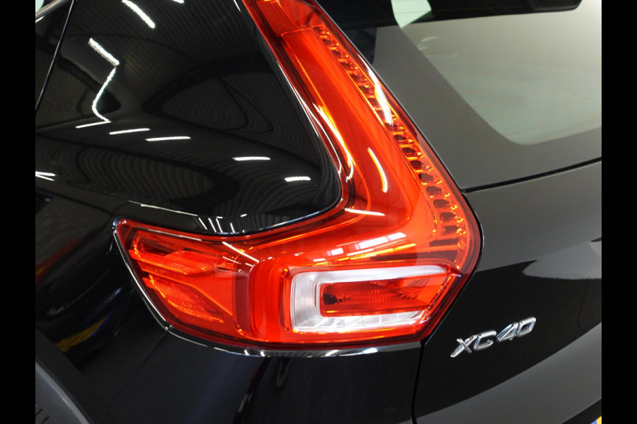 Volvo XC40 1.5 T3 163pk Momentum | Navigatie | Climate Control | Stoelverwarming | Dab | digitale Cockpit