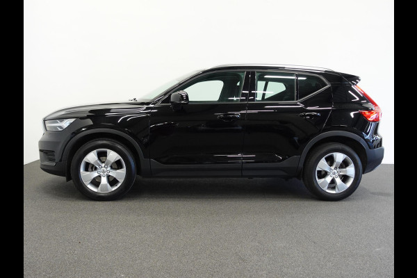 Volvo XC40 1.5 T3 163pk Momentum | Navigatie | Climate Control | Stoelverwarming | Dab | digitale Cockpit