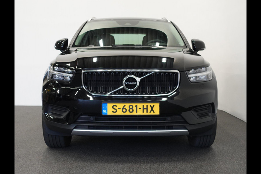 Volvo XC40 1.5 T3 163pk Momentum | Navigatie | Climate Control | Stoelverwarming | Dab | digitale Cockpit